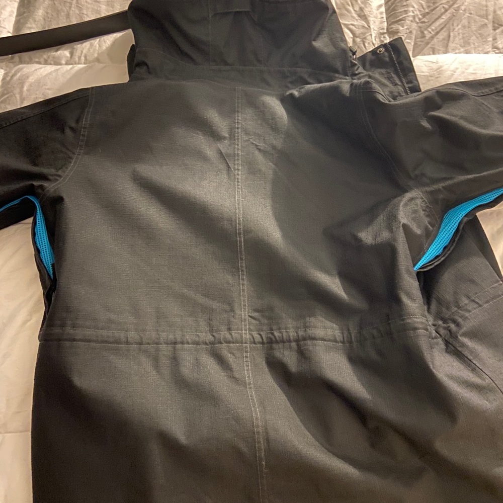 Ski Jacket - Picture 5 of 5